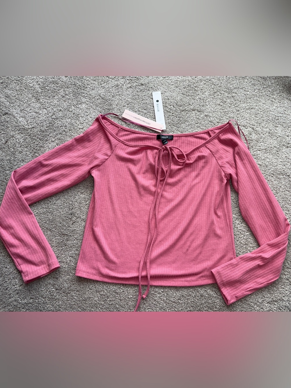 NWT Aqua Bloomingdale's Exclusive Mauve Pink Long Sleeve Cropped Shirt, Large - Picture 5 of 7
